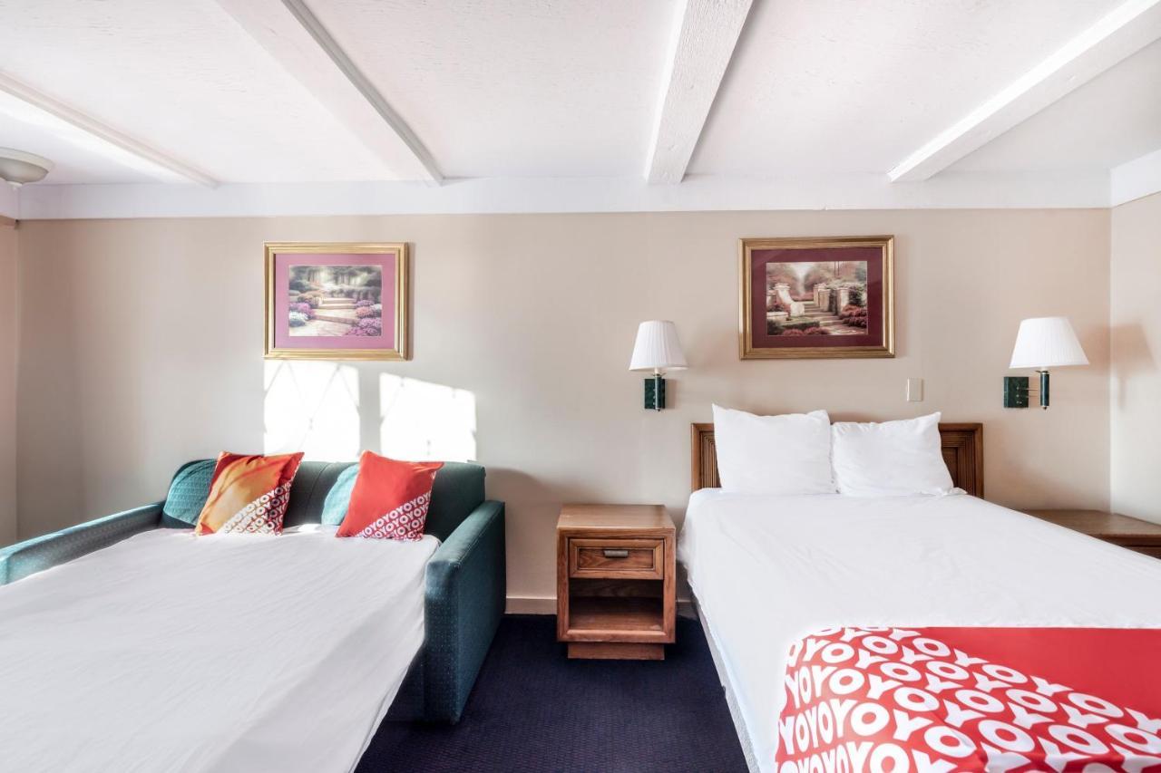 Oyo Hotel Wadsworth Oh I-76 Ngoại thất bức ảnh