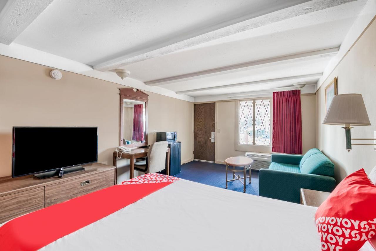 Oyo Hotel Wadsworth Oh I-76 Ngoại thất bức ảnh