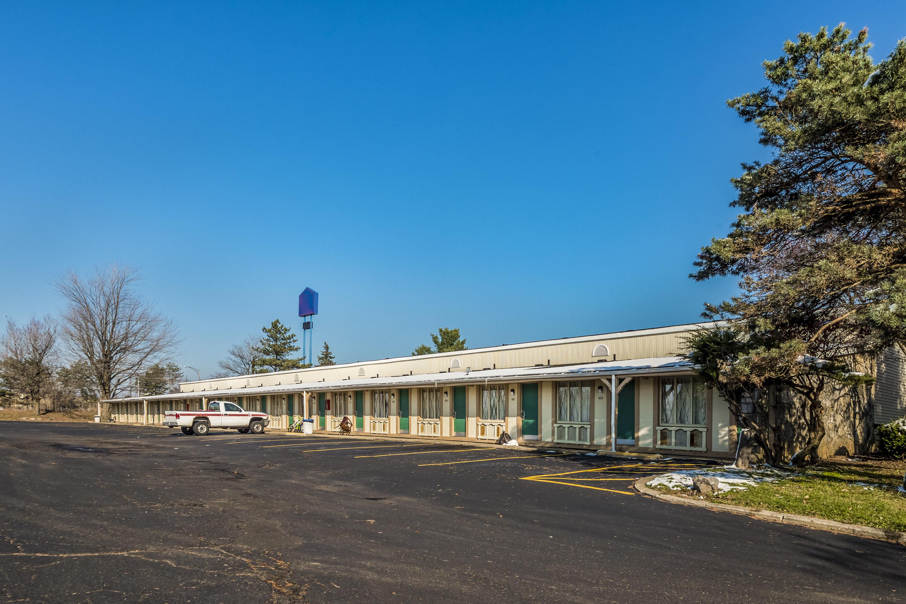 Oyo Hotel Wadsworth Oh I-76 Ngoại thất bức ảnh