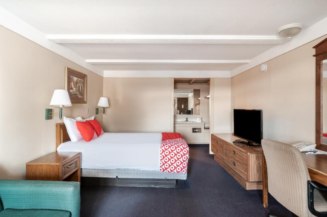 Oyo Hotel Wadsworth Oh I-76 Ngoại thất bức ảnh